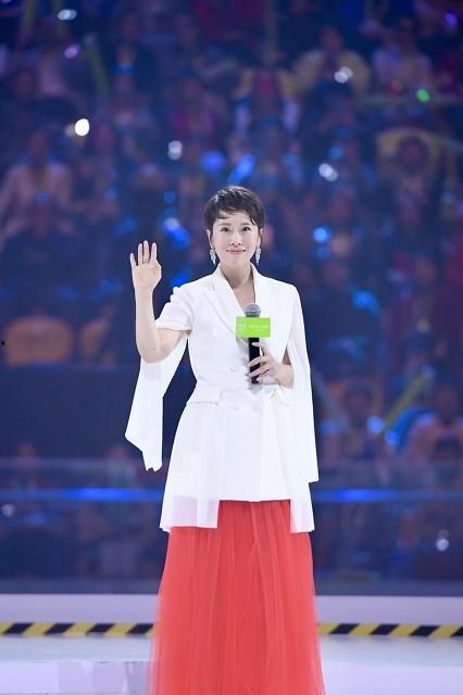 娱乐吃瓜女明星定位,那些热衷吃瓜的女明星们