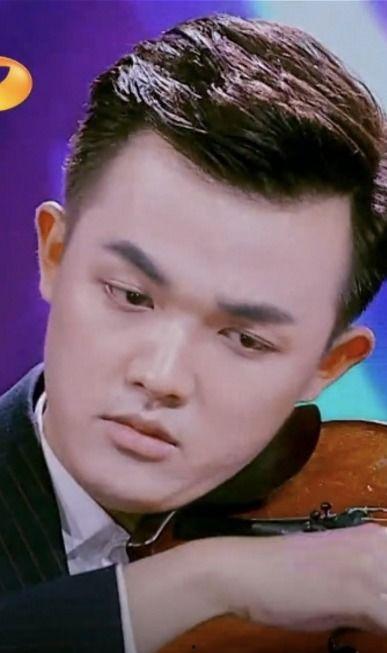 娱乐吃瓜男,揭秘吃瓜男生的幕后故事