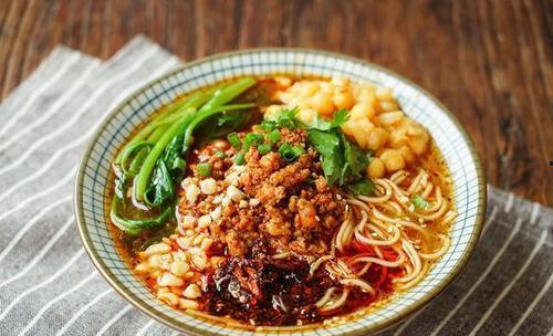 娱乐吃瓜酱吃面条视频大全,娱乐吃瓜酱带你领略面条美食盛宴