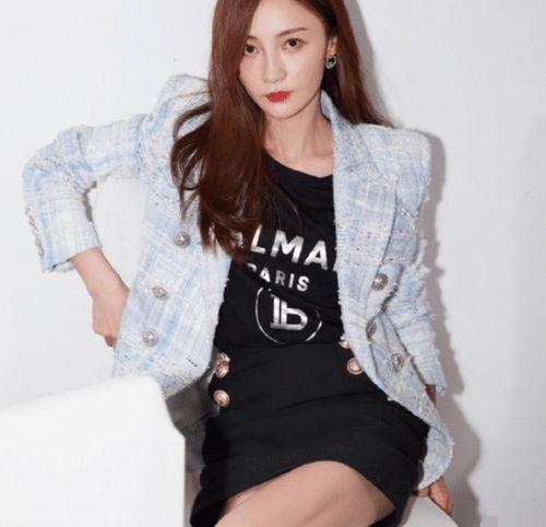 娱乐圈吃瓜姚笛,娱乐圈的瓜田，她如何成为焦点人物？